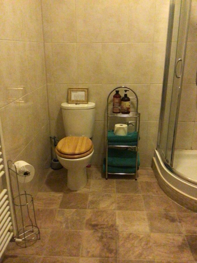 Mary'S Apartment Selby Luaran gambar